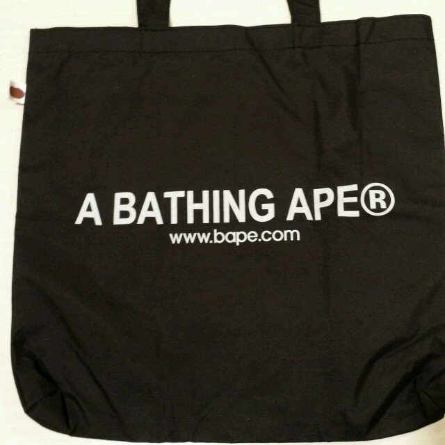 A BATHING APE(アベイシングエイプ)の本日限定値下げ★APE★大容量トート レディースのバッグ(トートバッグ)の商品写真