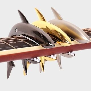 新品 ギター カポタスト 鮫 合金 メタリックシルバー アコースティック(アコースティックギター)