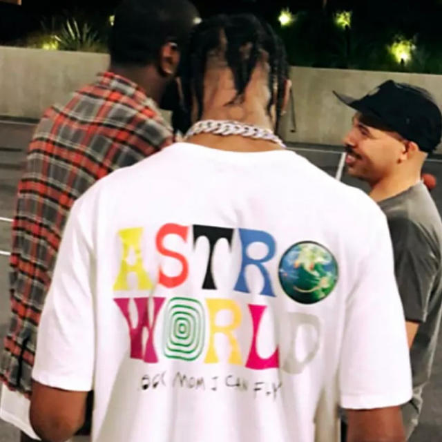 ASTROWORLD travis scott Tシャツ メンズのトップス(Tシャツ/カットソー(半袖/袖なし))の商品写真