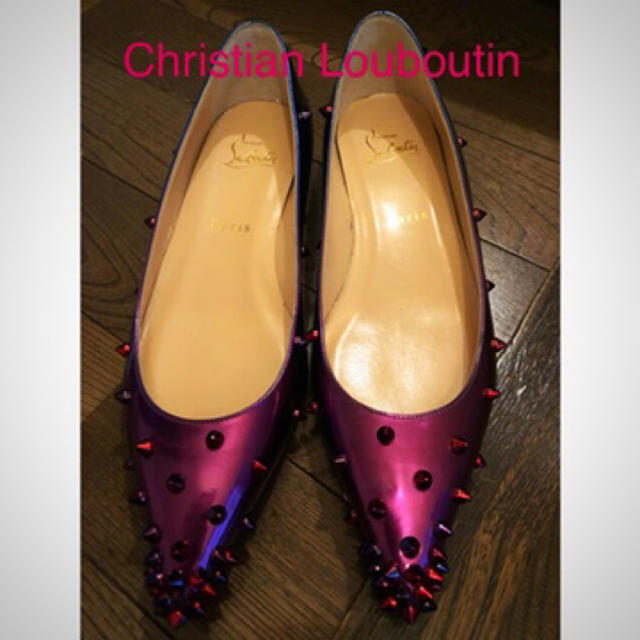 Christian Louboutin(クリスチャンルブタン)のクリスチャン・ルブタン フラットパンプス 37 レディースの靴/シューズ(バレエシューズ)の商品写真