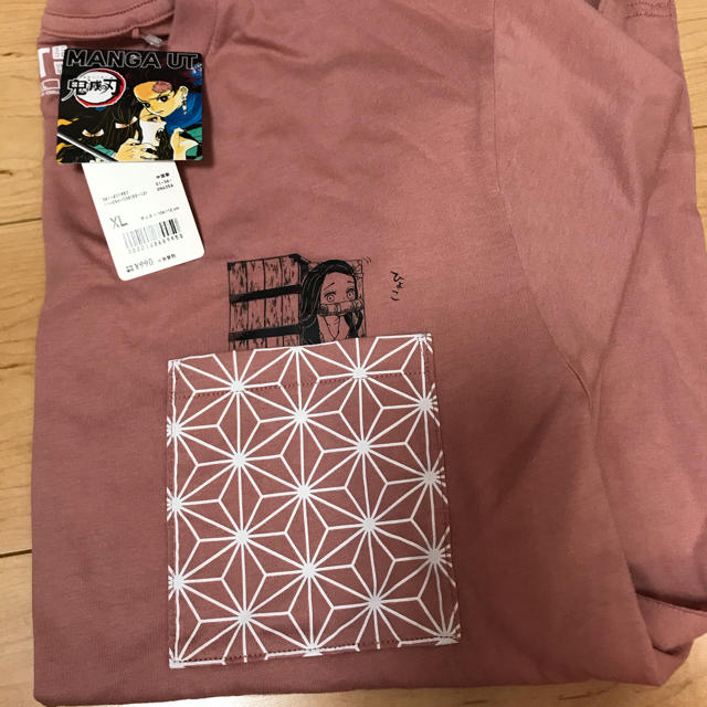 UNIQLO(ユニクロ)の新品未開封　XL UT 鬼滅の刃　ねず子Tシャツ レディースのトップス(Tシャツ(半袖/袖なし))の商品写真