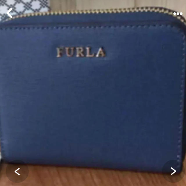 AVIOサイズFURLA バビロン ミニ財布