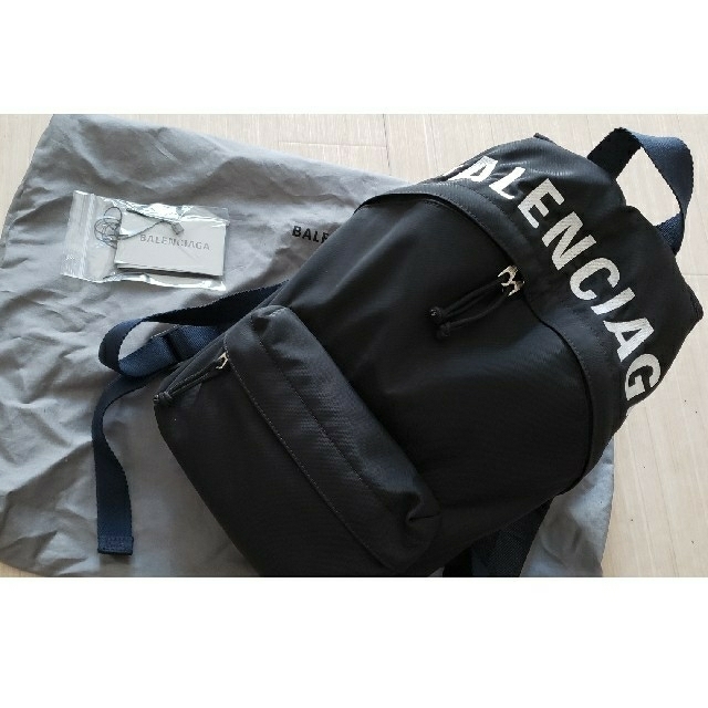 2個以上購入で送料無料 BALENCIAGA バックパック/リュック www