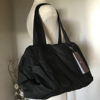 adidas by Stella McCartney(ショルダーバッグ)のフリマ adidas by Stella McCartney(ショルダーバッグ)のフリマ