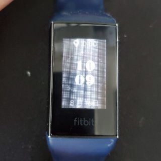 Fitbit charge3 液晶難あり(トレーニング用品)