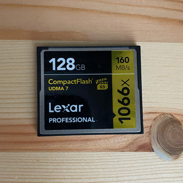 Lexar コンパ口フラッシュ　128GBスマホ/家電/カメラ