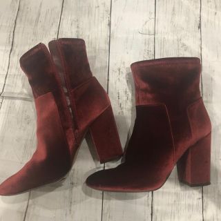 ナインウエスト(NINE WEST)の最終値下げ　ナインウエスト　ベルベットブーツ　美品(ブーツ)