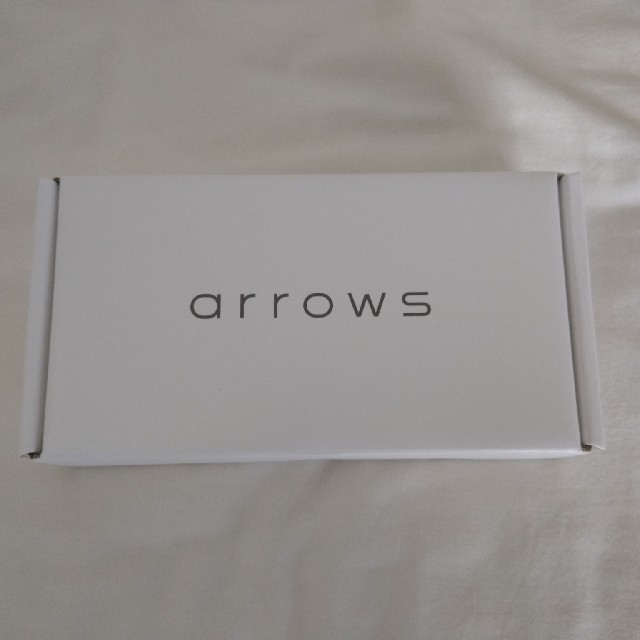 富士通 ARROWS M05 ホワイト 新品未使用品 本体 SIMフリー 白