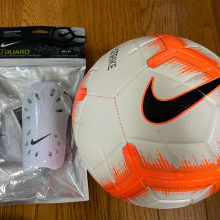 ナイキ(NIKE)のNIKEサッカーボール＆レガース(ボール)