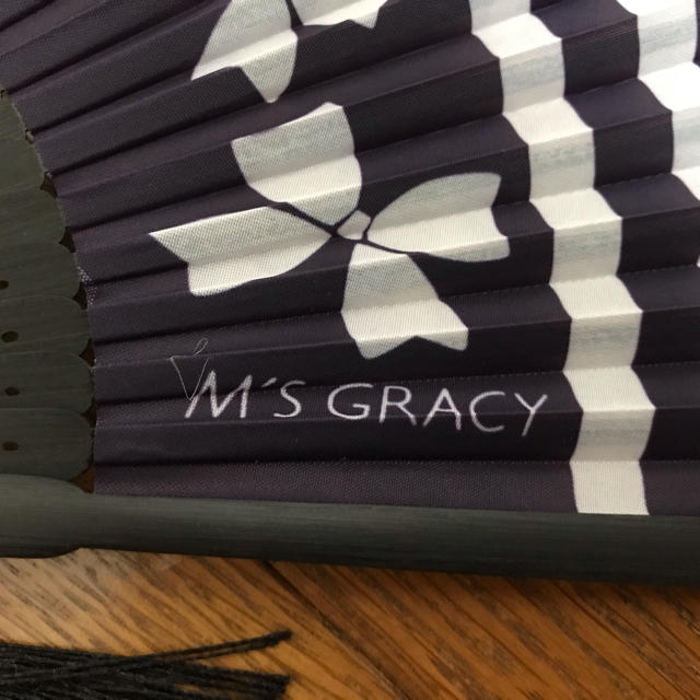 M'S GRACY(エムズグレイシー)のM’S GRACY 扇子　未使用 レディースのファッション小物(その他)の商品写真