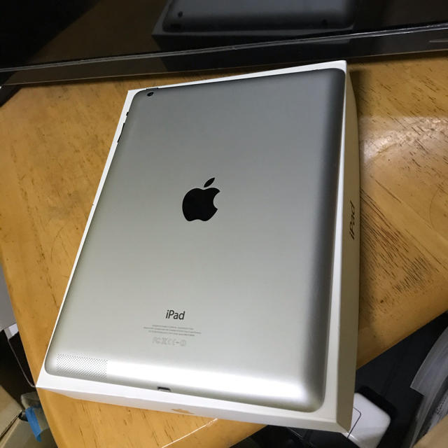 美品　iPad4 16GB  WIFIモデル　アイパッド　第4世代 1