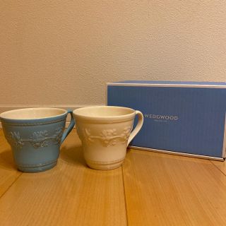 ウェッジウッド(WEDGWOOD)のハナハナ様専用＊ウェッジウッド　ペア　マグカップ(グラス/カップ)