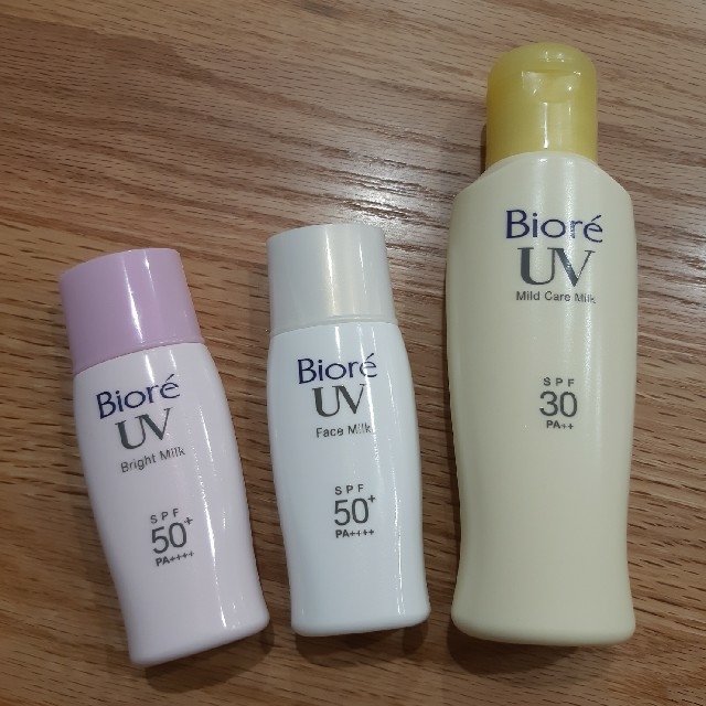 Biore(ビオレ)のビオレUV 日焼け止め乳液 新品3本セット コスメ/美容のスキンケア/基礎化粧品(乳液/ミルク)の商品写真