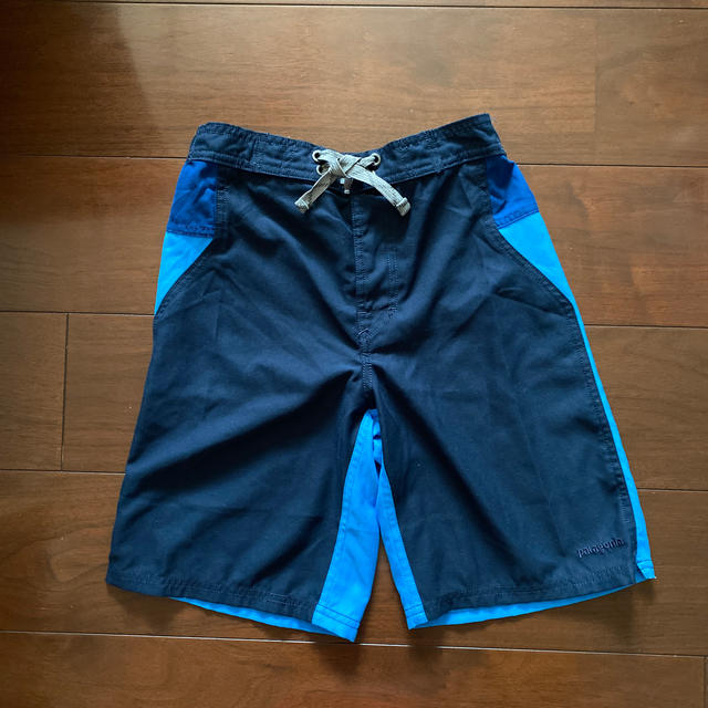 patagonia(パタゴニア)のhoshinosunao様専用　パタゴニア　海水パンツ　BOY'S Lサイズ キッズ/ベビー/マタニティのキッズ服男の子用(90cm~)(水着)の商品写真