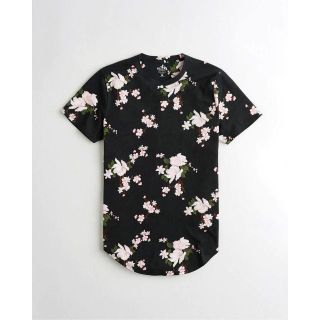 ホリスター(Hollister)の新品【HOLLISTER】フローラル カーブヘムT　S：日本M(Tシャツ/カットソー(半袖/袖なし))