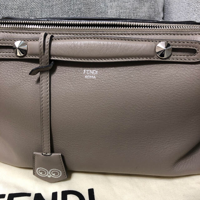 FENDI(フェンディ)のFENDI バイザウェイ　ストラップユー付き レディースのバッグ(ハンドバッグ)の商品写真