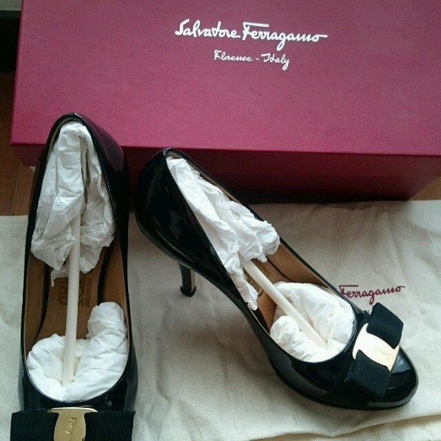 Ferragamo(フェラガモ)のFerragamo レディースの靴/シューズ(ハイヒール/パンプス)の商品写真