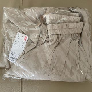 ユニクロ(UNIQLO)のワッシャーサテンスカートパンツ　3XL(その他)