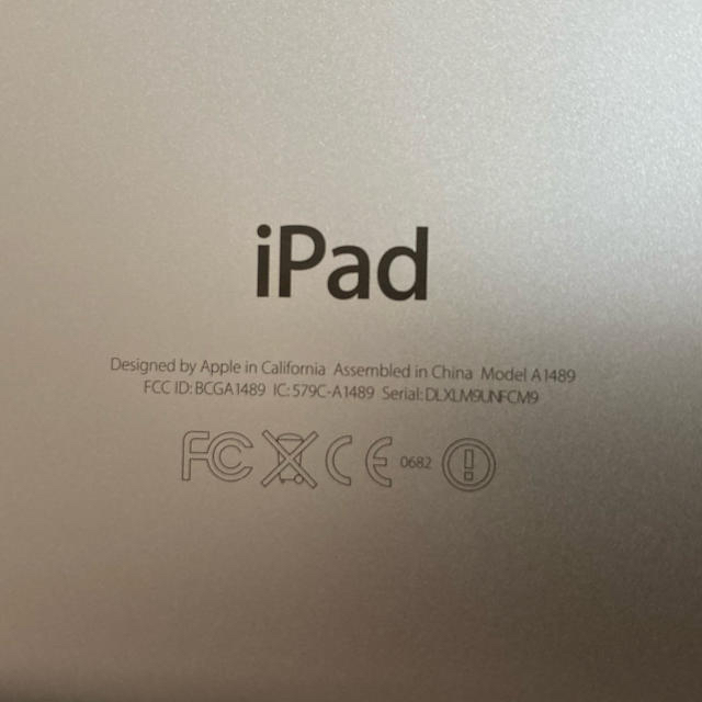 Apple  iPad mini 2  32GB シルバー　A1489 3