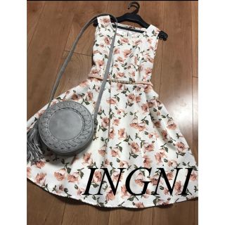 イング(INGNI)の☆INGNI☆イング  フラワープリントワンピース(ひざ丈ワンピース)