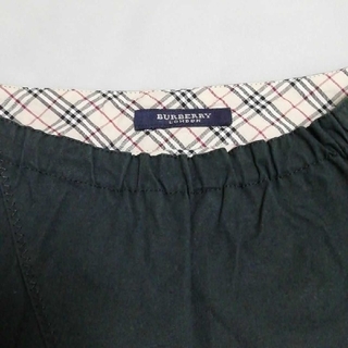 バーバリー(BURBERRY)の【美品】バーバリー子供服　スカート150(スカート)