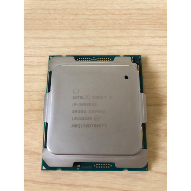 【極美品・激レア】Intel Core i9 10980XE 使用期間5日