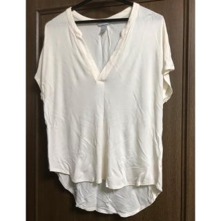 エイチアンドエム(H&M)のH&M Vネックカットソー(カットソー(半袖/袖なし))