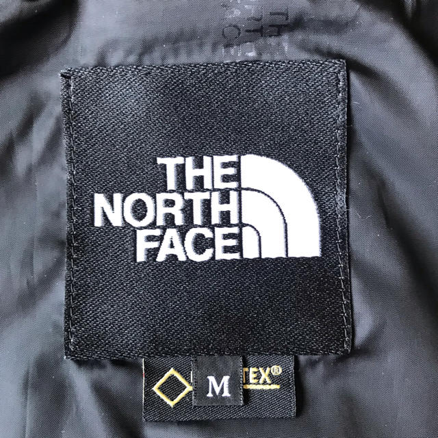 THE NORTH FACE(ザノースフェイス)の2019SS  マウンテンライトジャケット　ストームブルー Mサイズ メンズのジャケット/アウター(マウンテンパーカー)の商品写真