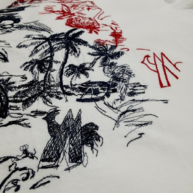 MONCLER(モンクレール)の正規　美品　モンクレール　Tシャツ レディースのトップス(Tシャツ(半袖/袖なし))の商品写真