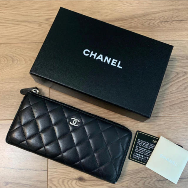 CHANEL 長財布　Lジップ