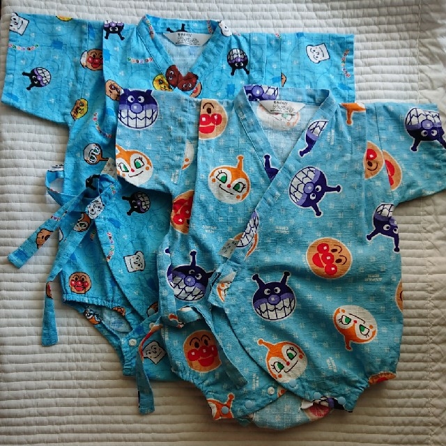 アンパンマン甚平 二枚セット(80cm90cm) www.vilakastel.rs