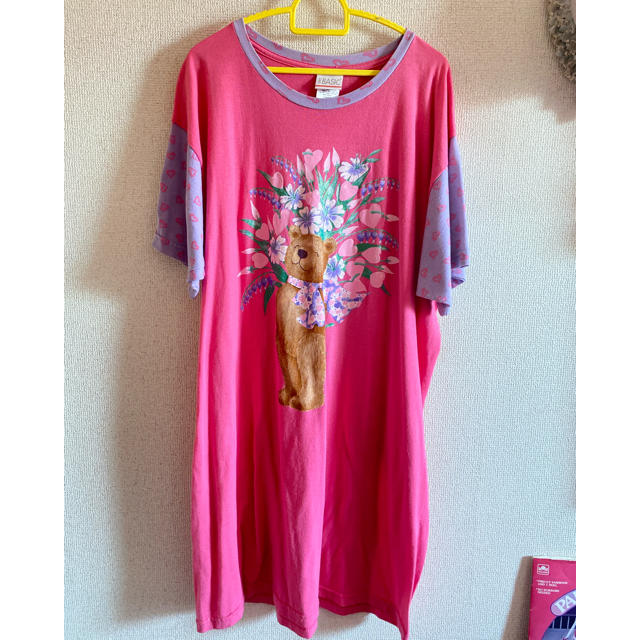 キラキラくまちゃん♡Tシャツワンピ レディースのトップス(Tシャツ(半袖/袖なし))の商品写真