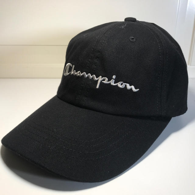 Champion(チャンピオン)のチャンピオン　chanpion アジャスタブルローキャップ　送料無料　新品未使用 メンズの帽子(キャップ)の商品写真