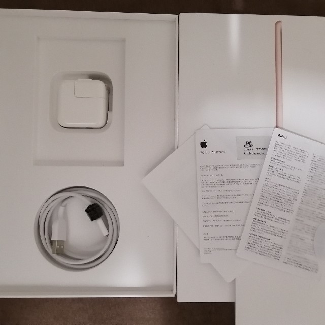 【 美品】iPadAir3 64GB WiFiモデル 1