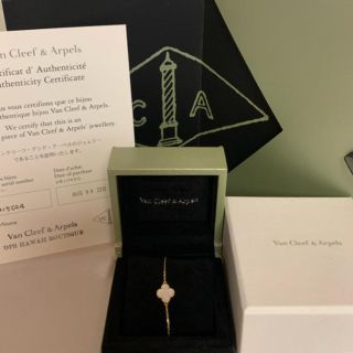 ヴァンクリーフアンドアーペル(Van Cleef & Arpels)のヴァンクリーフ&アーペル　スウィート　アルハンブラ　ブレスレット(ブレスレット/バングル)