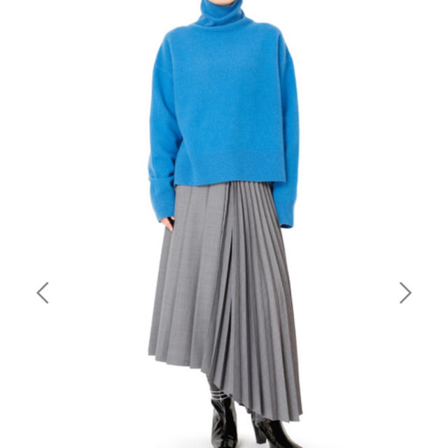 LE CIEL BLEU(ルシェルブルー)のルシェルブルー アシンメトリックプリーツスカート レディースのスカート(ロングスカート)の商品写真