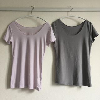 ユニクロ(UNIQLO)の2枚セット！！ユニクロUNIQLO★エアリズムUネックT（半袖）ピンクとグレー(アンダーシャツ/防寒インナー)