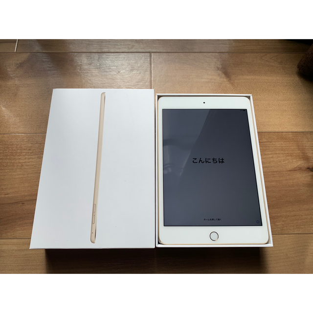 iPad(アイパッド)のiPad mini4 wi-fi 64GB GOLD 本体 スマホ/家電/カメラのPC/タブレット(タブレット)の商品写真