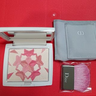 ディオール(Dior)の専用■ディオール パウダー チーク ブラッシュ 新品(チーク)