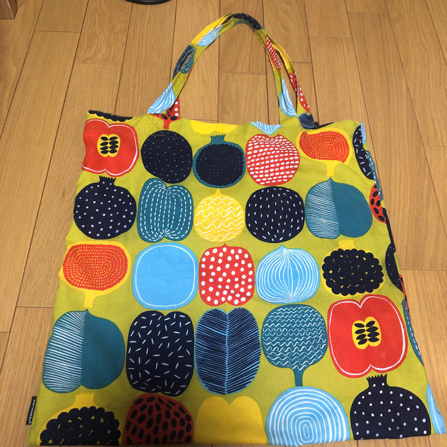 marimekko(マリメッコ)のマリメッコトートバッグ レディースのバッグ(トートバッグ)の商品写真