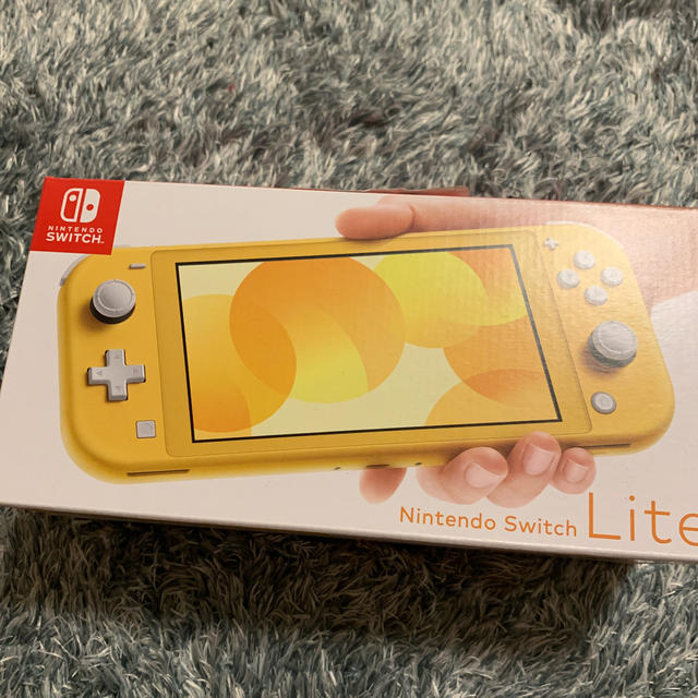 Nintendo Switch Lite イエロー