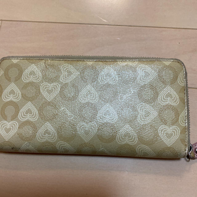 COACH(コーチ)のCOACH コーチ 長財布ベージュピンクシグニチャーラウンドジップ レディースのファッション小物(財布)の商品写真