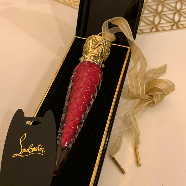 Christian Louboutin(クリスチャンルブタン)のクリスチャンルブタン ルビラック リップグロス コスメ/美容のベースメイク/化粧品(リップグロス)の商品写真