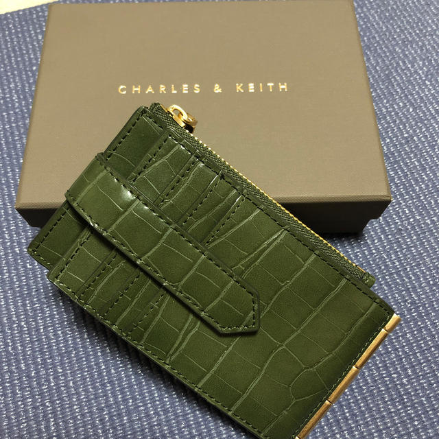 Charles and Keith(チャールズアンドキース)のセイ様専用 レディースのファッション小物(財布)の商品写真