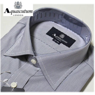 アクアスキュータム(AQUA SCUTUM)の 《アクアスキュータム》新品 長袖 ストライプ 高級ドレスシャツ 41-84 (シャツ)