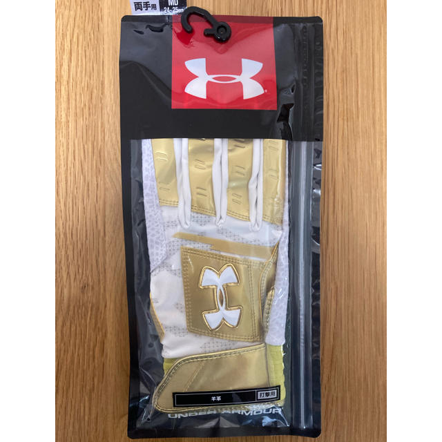 UNDER ARMOUR(アンダーアーマー)の新品 アンダーアーマー バッティンググローブ スポーツ/アウトドアの野球(ウェア)の商品写真