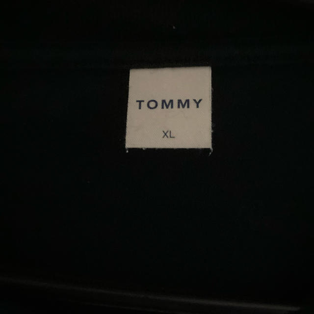 TOMMY(トミー)のTOMMY 黒　長袖　Tシャツ メンズのトップス(Tシャツ/カットソー(七分/長袖))の商品写真