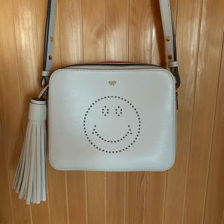 アニヤハインドマーチ(ANYA HINDMARCH)の最終値下げ！アニヤハインドマーチ☆ショルダーバッグ（スマイリー）(ショルダーバッグ)