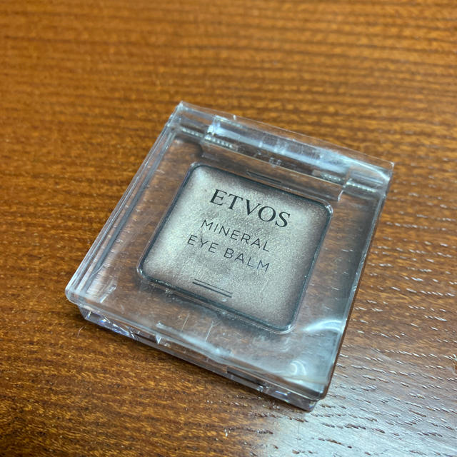 ETVOS(エトヴォス)のETVOS ミネラルアイバーム　アッシュグレイ　中古 コスメ/美容のベースメイク/化粧品(アイシャドウ)の商品写真