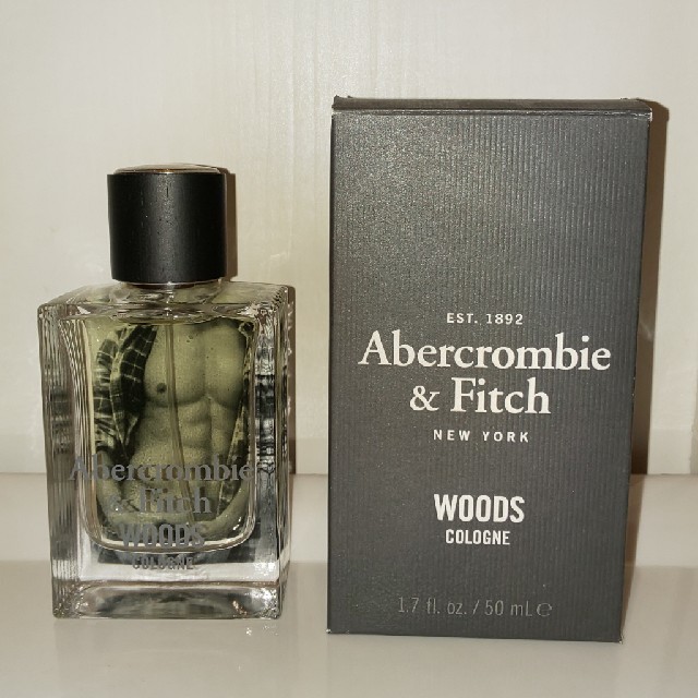 Abercrombie&Fitch(アバクロンビーアンドフィッチ)のAbercrombie&Fitch WOODS コスメ/美容の香水(香水(男性用))の商品写真